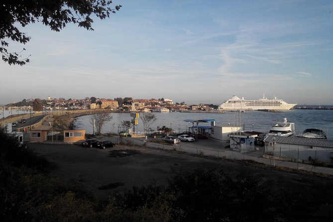 4-hour Boat Trip with Fishing, Lunch and Unlimited Drinks in Nessebar - Weather is part of the timetable