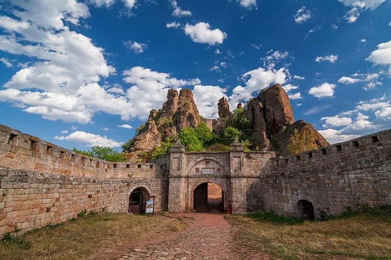 Belogradchik Rocks and Fortress from Sofia - Walking through Belogradchik Fortress