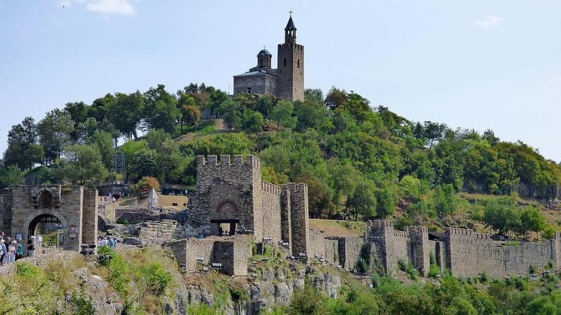 Bucharest DayTrip to Veliko Tarnovo:PREMIUM TOUR small group - Why Veliko Tarnovo is worth the long ride