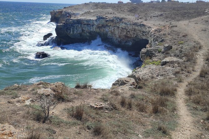 Bulgaria Cycling Day Tours - country & sea - Ovech Fortress above Provadia