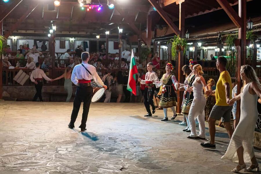Bulgarian Village Folklore Show with Dinner - Folk costumes, modern dance, and a show that pulls you in