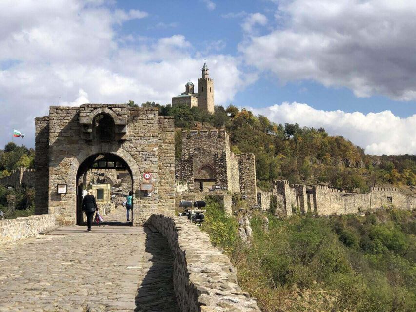 Day Trip to Bulgaria and Veliko Tarnovo from Bucharest - The early start from central Bucharest