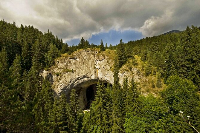 Day trip to The Marvelous Bridges and the unique Rhodope cuisine - A relaxed ride with guide Ivo