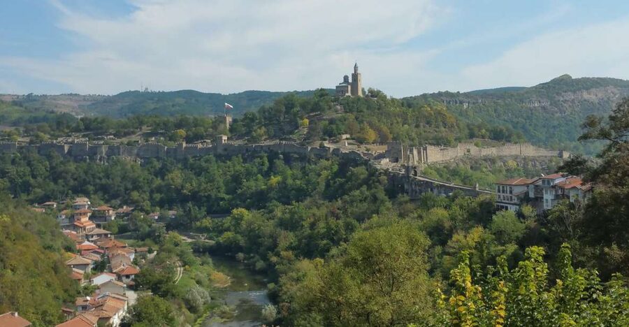 From Bucharest: Bulgaria 1-Day Tour - Why cross into Bulgaria for one day?