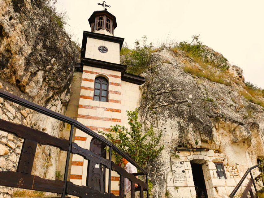 From Bucharest: Day Trip to Medieval Marvels of Bulgaria - The return through Ruse Province