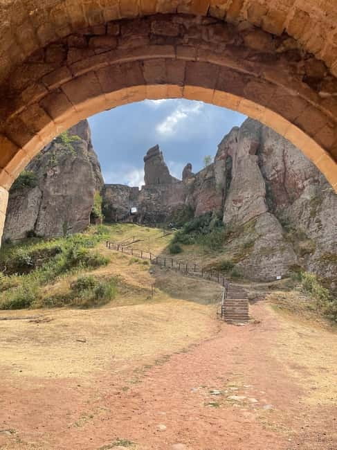 From Sofia: Belogradchik Fortress & Venetsa Cave 12 hrs Tour - Belogradchik Fortress among the stone towers