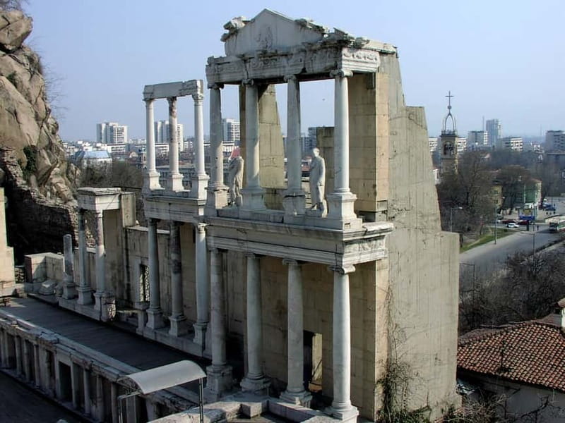 From Sofia: Full-Day Tour to Plovdiv and Asen's Fortress - Why Plovdiv and Asen’s Fortress work well together