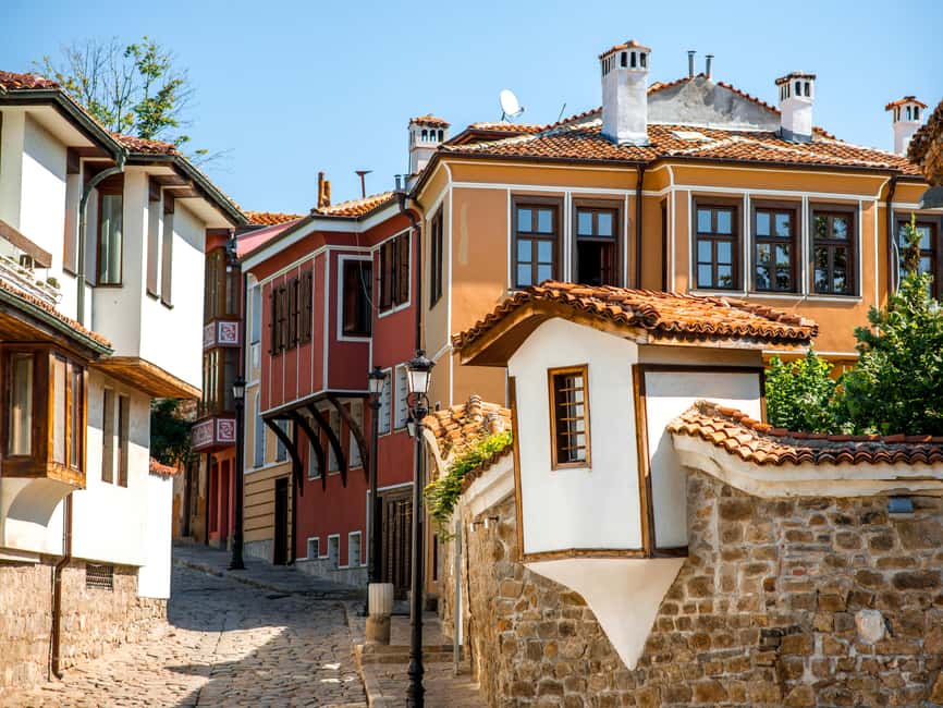 From Sofia: Guided Day Tour of Plovdiv's Must-See Sights - Why Plovdiv makes a better day trip than a quick stop