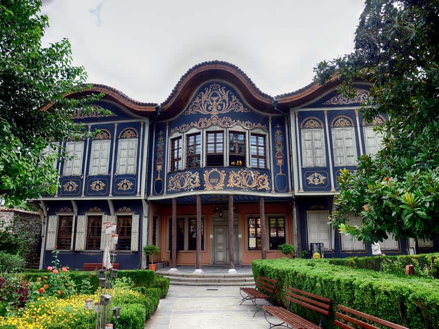 From Sofia: Guided Day Tour of Plovdiv's Must-See Sights - A two-hour walk through Plovdiv’s Old Town