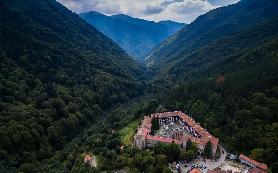 From Sofia: Plovdiv and Rila Monastery tour in one day - Practical ways to make the day better