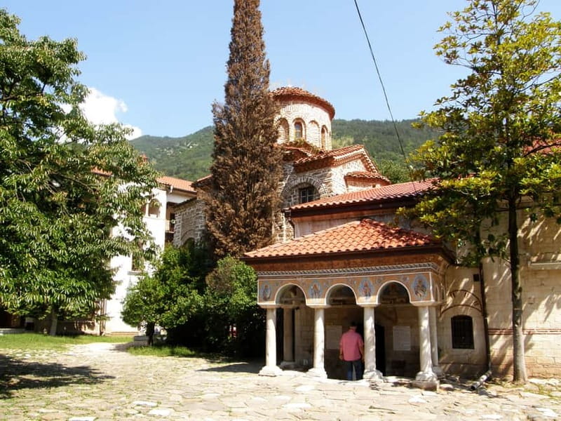 From Sofia: Plovdiv, Asen's Fortress and Bachkovo Monastery - Lunch is a useful pause, not part of the price
