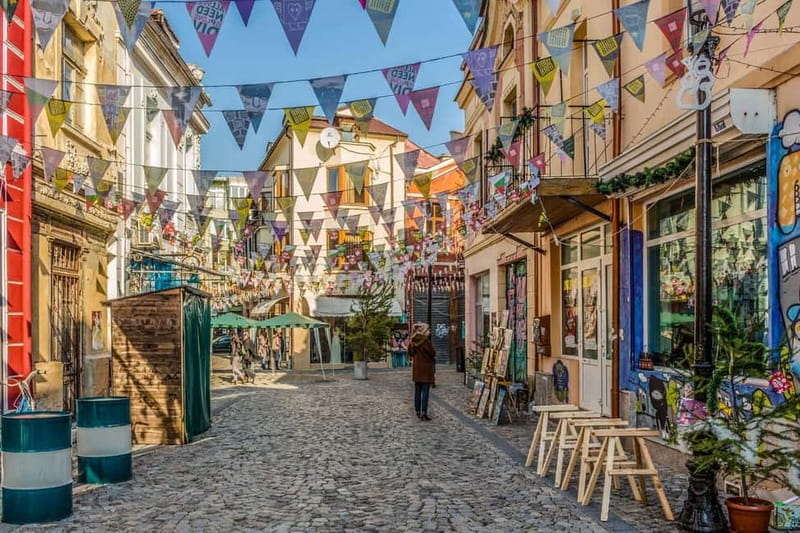 From Sofia: Plovdiv with audio guide + free pick-up - First steps through Plovdiv’s Old Town