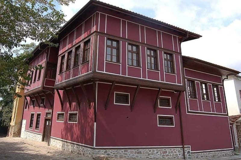 From Sofia: Small Group Guided Tour of Plovdiv's Highlights - Ending on the Glavnata