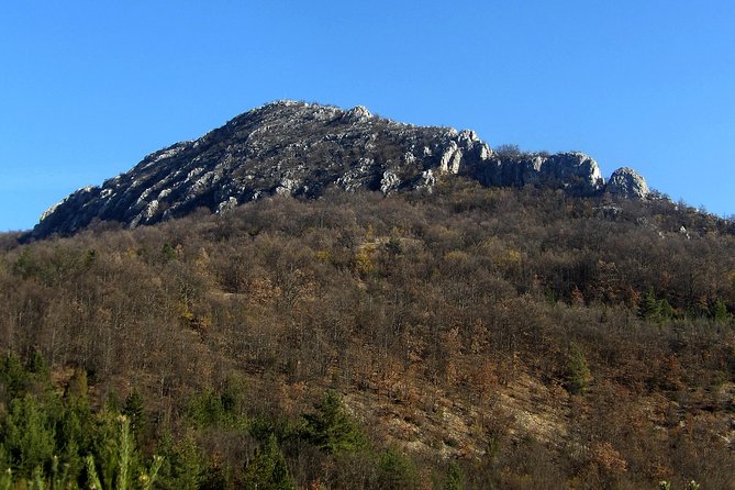 From Sofia: The gorges of Trun and Dragovski stone trail - Climbing Dragovski Stone in Paramun