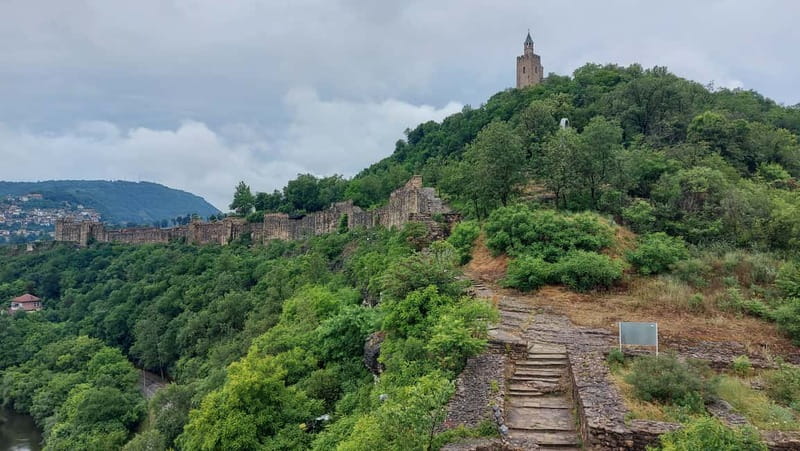 From Sofia: Veliko Tarnovo and Arbanasi Tour with Transfer - Why Veliko Tarnovo makes a worthwhile day trip from Sofia