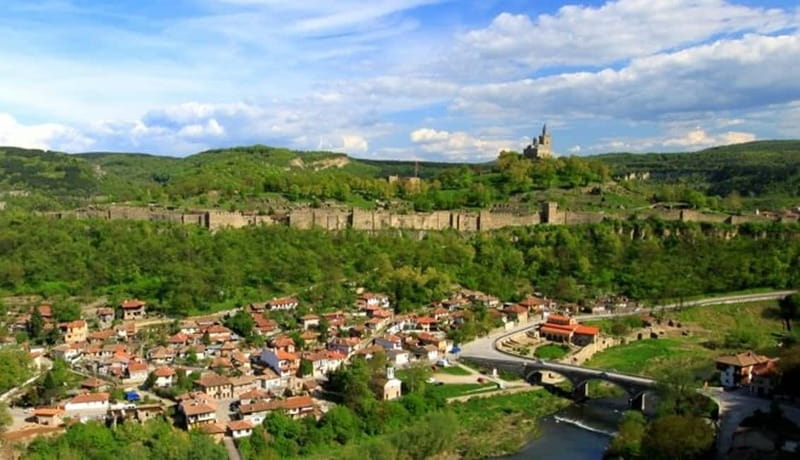 From Sofia: Veliko Tarnovo and Arbanasi - What the small group changes