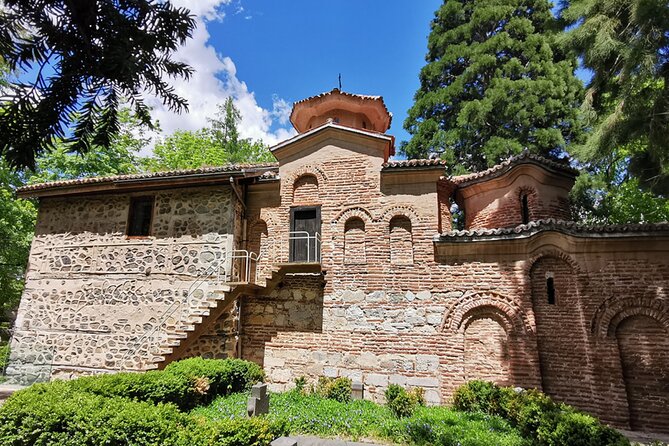 Half Day Tour around Sofia and the mountains with Thermal Spa - Bulgarian food at механа Старата круша