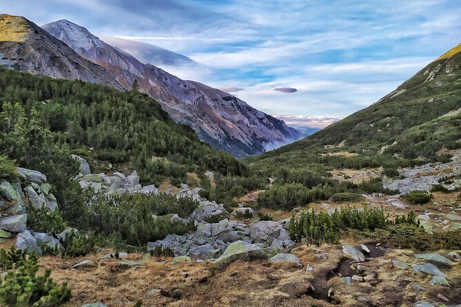 Hiking in Pirin- the UNESCO World Heritage Natural Park with a visit of Bansko - How the guides shape the experience