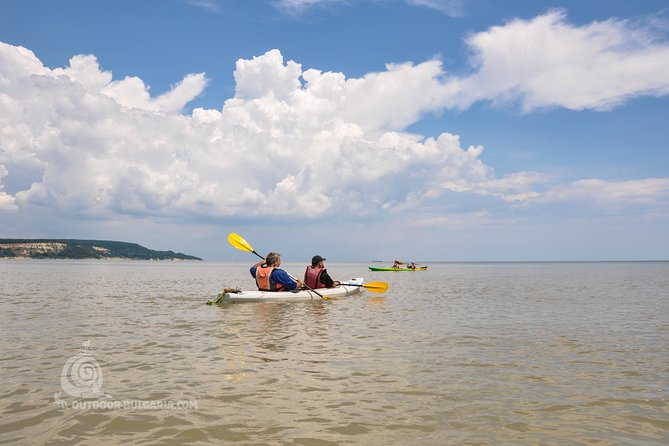 Kamchia river kayaking day tour - How the guide shapes the day