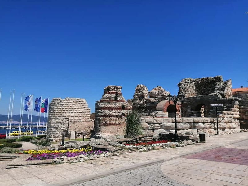Nessebar: Guided City Tour - The morning pickup from Varna and nearby resorts