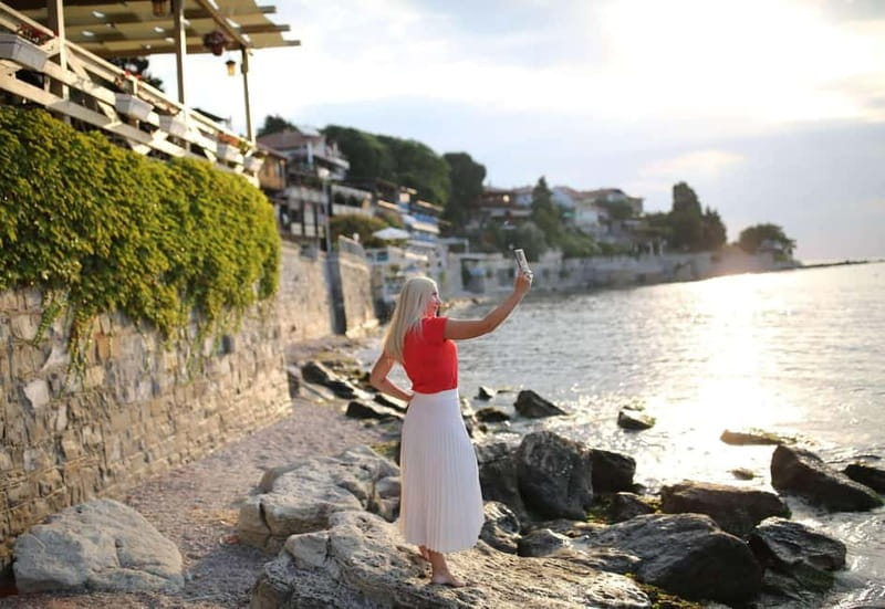 Nessebar: Old Town Photo Spots Mobile Map and Route - How Much Information Is Enough?