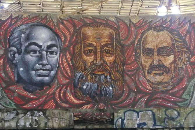 Plovdiv - Buzludzha and the Thracian kingdom valley - The long mountain road is part of the experience