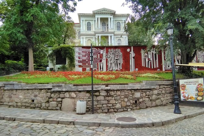 Plovdiv: Guided Walking Tour - Churches, mosques, and smaller details matter