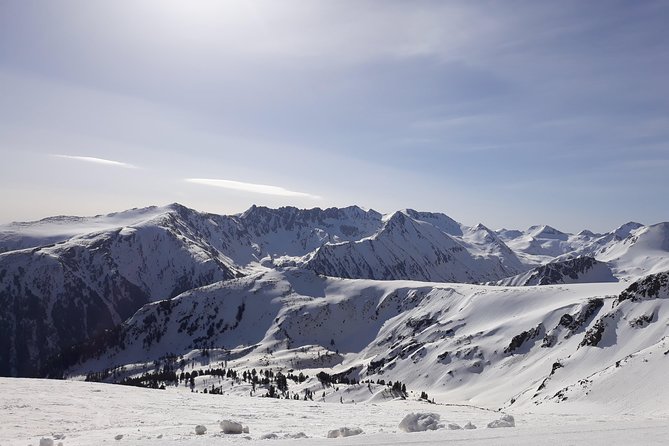Private lessons in Bansko with former national ski racer - Carving, black slopes, powder, and the fun park