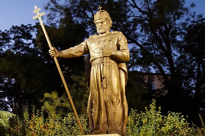 Private Sofia Night Tour with Bulgarian Folklore & Dinner - Five More Central Stops in Quick Succession