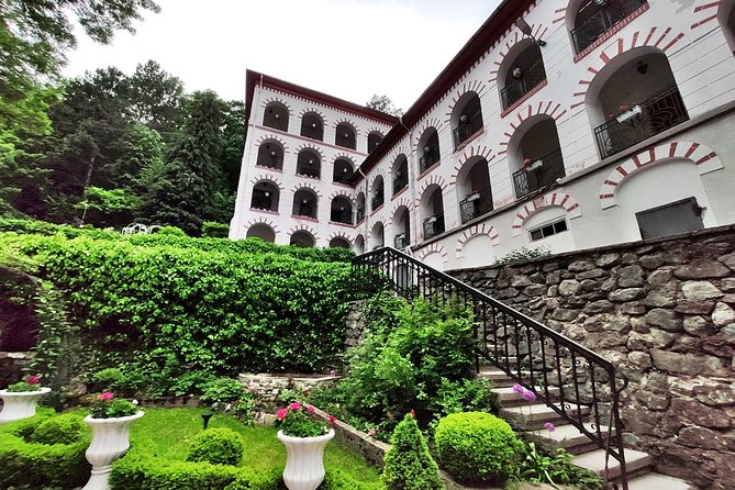 Private Vitosha Mountains Hiking with Black peak & Dragalevtsi Monastery - What the $34.88 price really covers