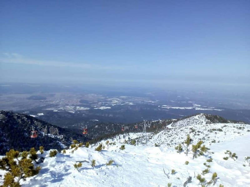 Rila Mountain Winter Day Trip - Skiing in Borovets for beginners and experienced riders