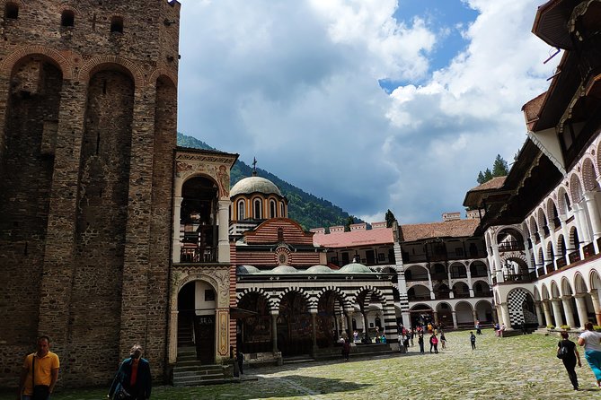 Self Guided Tour Experience in Rila Monastery - Arriving during the 8 a.m. to 6 p.m. window