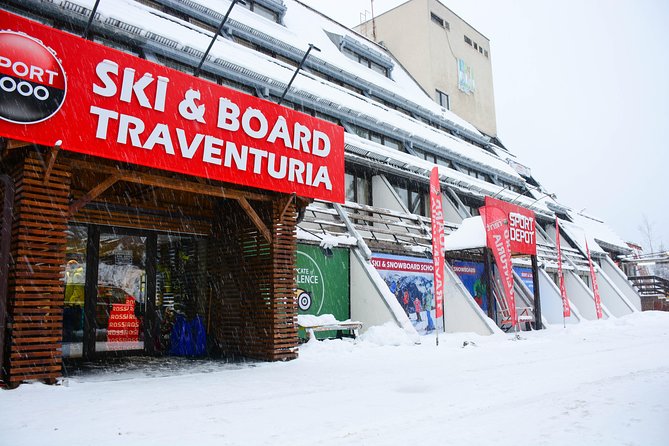 Ski and Snowboard equipment rental in Borovets - Starting at Villa Park Hotel beside the Gondola