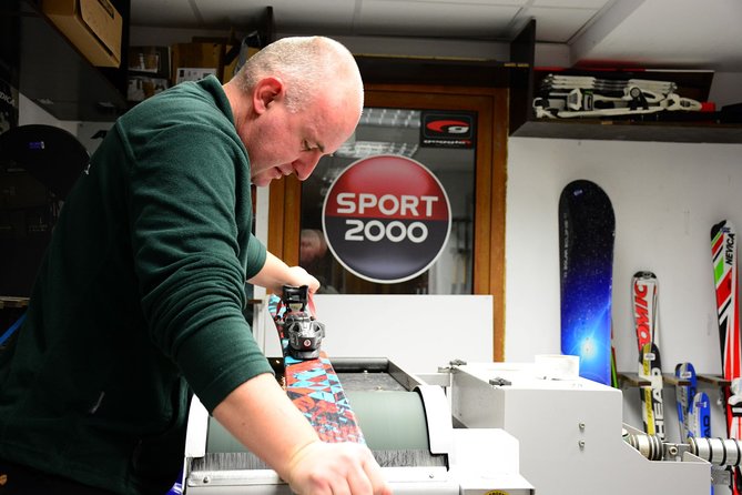 Ski and Snowboard Equipment servicing in Bansko - Why ski servicing matters in Bansko