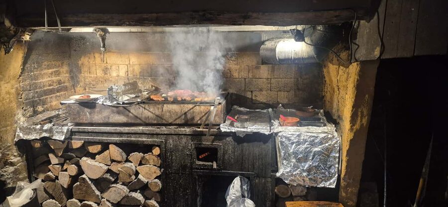 Sofia: 5-Stop Food & Culture Tour by Communist-Era Tram - Your first plates: mekitsi, banitsa, and lyutenitsa