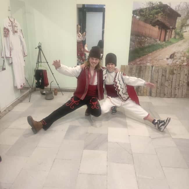 Sofia: Discover Bulgaria with Dance - Who should book this experience