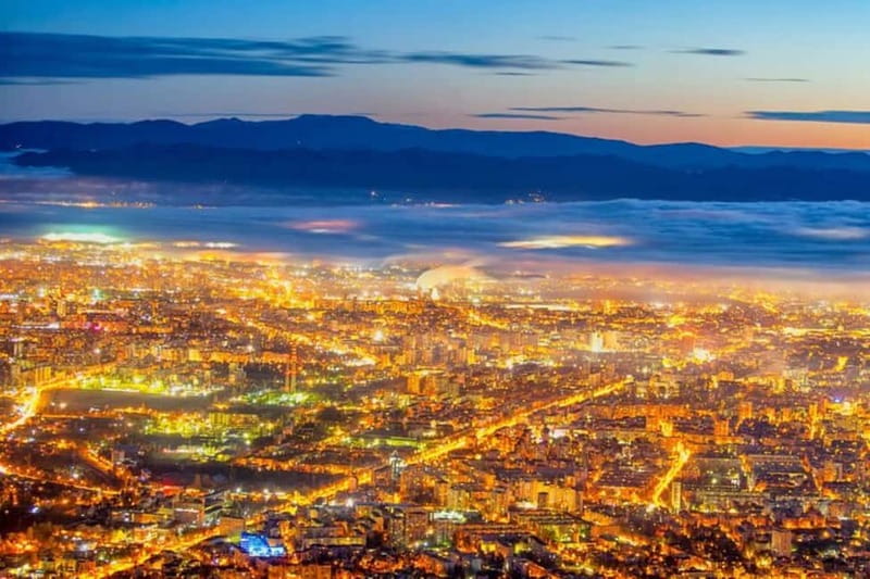 Sofia: Private custom tour with a local guide - Giving the guide up to eight hours