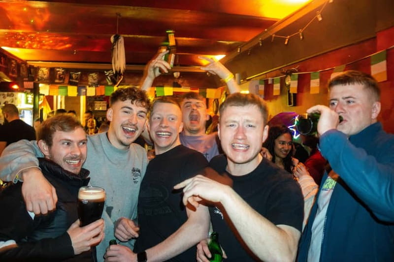 Sofia's Hidden Bars: 4-Hour Pub Crawl - Weekday bars and weekend venues