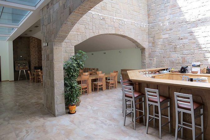 Thracian Valley wine tasting - private day tour from Plovdiv - Timing, pickup, and the shape of the day