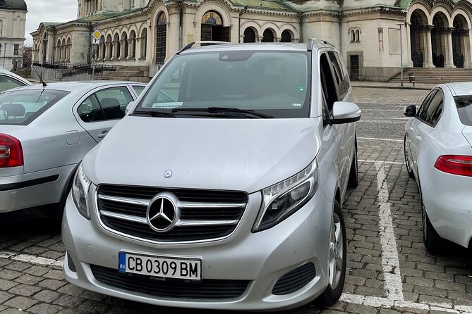 Transfer from the Sofia Airport to your hotel in Sofia by VIP Mercedes V class - What the Mercedes V Class means for your group