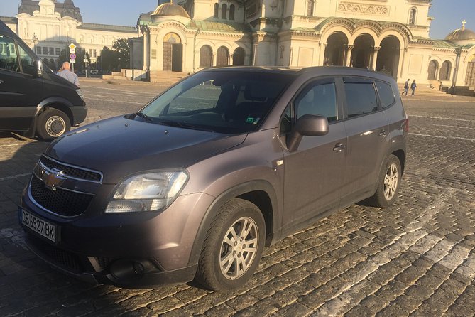 Transfer from the Sofia airport to your hotel in Sofia OR vice versa - Who should book this Sofia airport ride