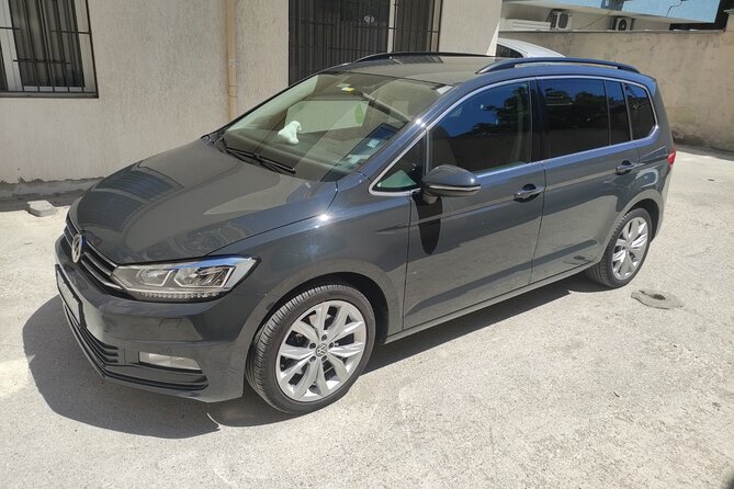 Transfer Plovdiv to Sofia airport/city with a car 3+1 - Who should book this transfer