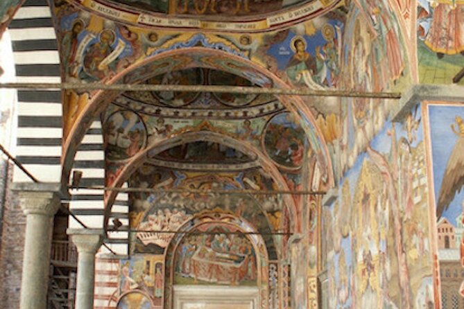 UNESCO World Heritage Site Tour in Bulgaria - Nessebar brings the Black Sea into the picture