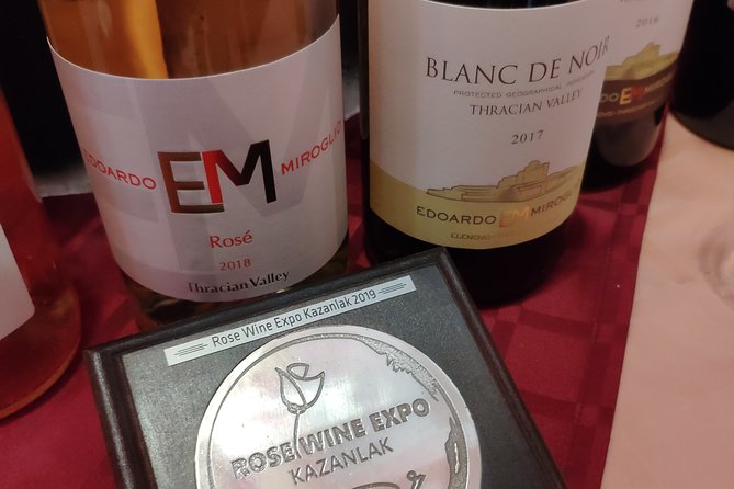Varna Exquisite Wine Tasting - The first plates: Shopska salad and Bulgarian appetizers