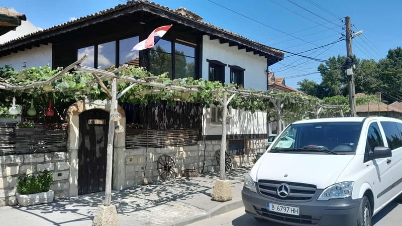 Varna: Guided VIP Tour - Varna’s church and Roman Baths