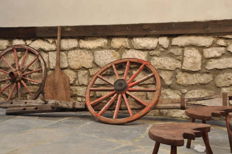 Varna: Guided VIP Tour - Mrs. Kasata’s homemade musaka