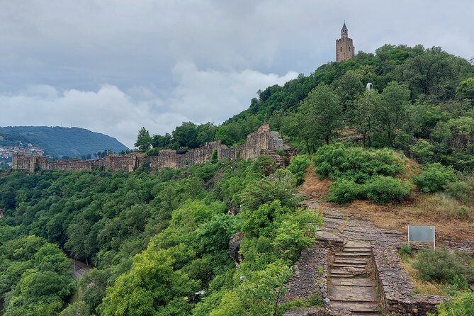 Veliko Tarnovo and Arbanasi day tour from Sofia with pickup - The Asen Dynasty Monument and a wider view