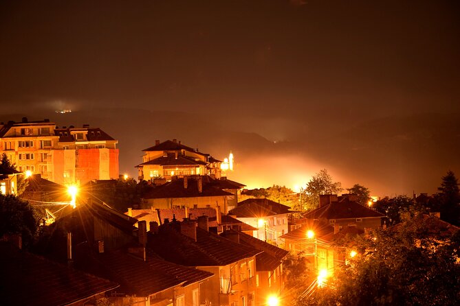 Veliko Tarnovo and Arbanassi Small-Group Day Trip from Sofia - Arbanassi’s fortress-style houses and painted church