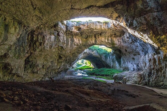 Wilderness experience- Kroshuna waterfalls with Devetashka and God's eyes cave - Krushuna Waterfalls and the forest path