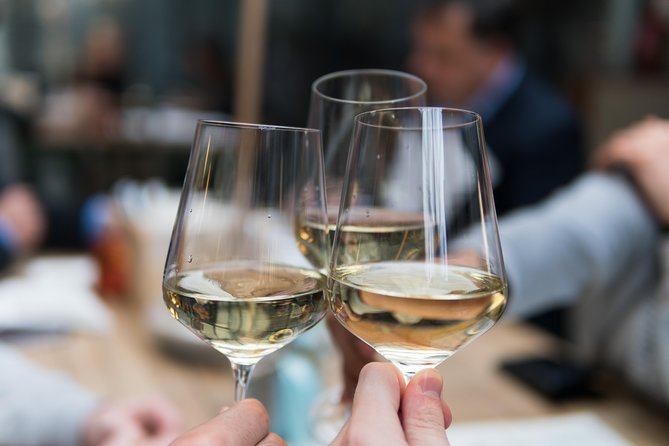 Wine Experience & Tasting Hub - Key points to know
